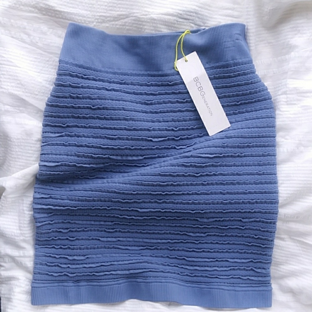 🎀BCBGeneration Spandex Mini Skirt
